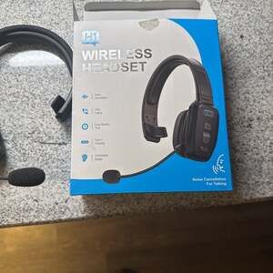 H1 Wireless‎ Headset w/ Noise Cancellation for Talking